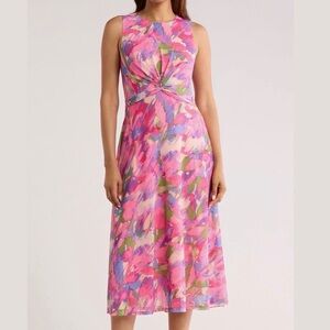 Vince Camuto Twist-Front Midi Dress